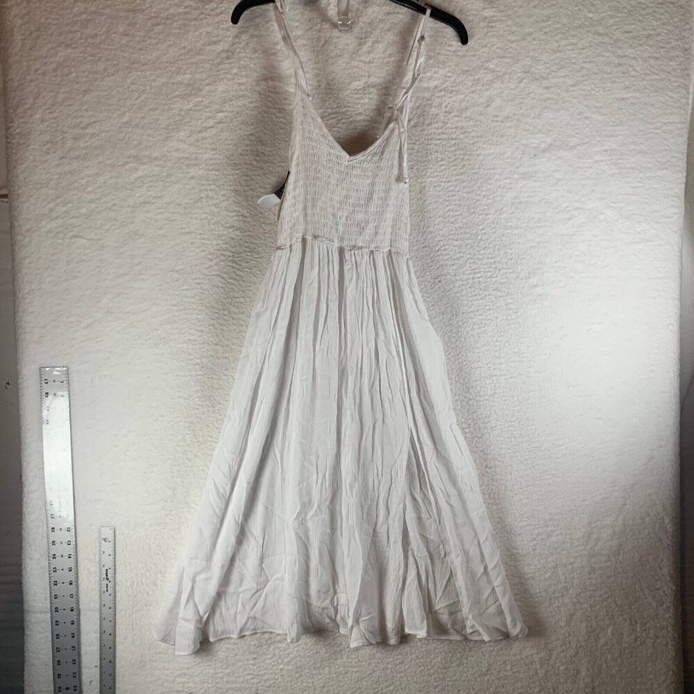 NWT Miken Swimwear Women's Small‎ White Sleeveless Midi Dress Smocked Cover-up